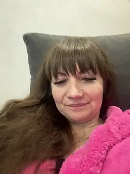 Snapshot of Butterfly8385 chatting on 27, 11, 2025 Butterfly8385 online show from 27, 11, 2025