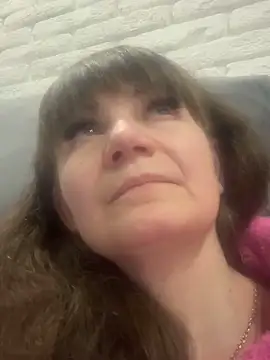 Snapshot of Butterfly8385 chatting on 28, 11, 2025 Butterfly8385 online show from 28, 11, 2025