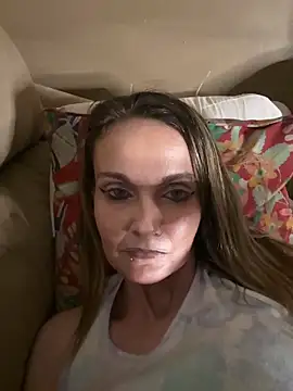 Brooklyn1987 online show from 10, 10, 2025