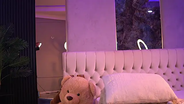 Snapshot of LuxenNoir chatting on 17, 1, 2026 LuxenNoir online show from 17, 1, 2026