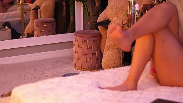 LuxenNoir online show from 29, 10, 2025