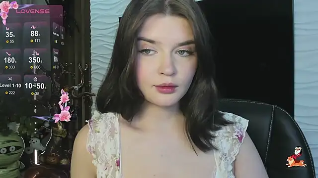 Mori Girll online show from 23, 10, 2025