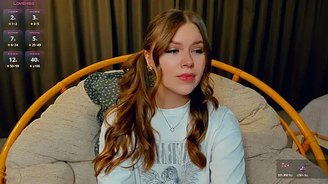 Snapshot of MardellAyling chatting on 16, 11, 2025 MardellAyling online show from 16, 11, 2025