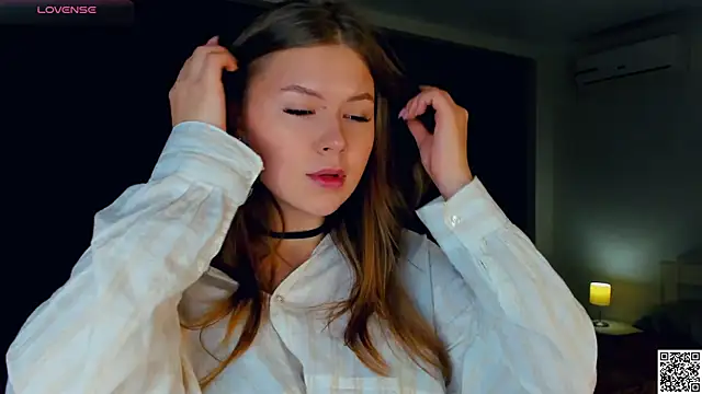 Snapshot of MardellAyling chatting on 28, 10, 2025 MardellAyling online show from 28, 10, 2025