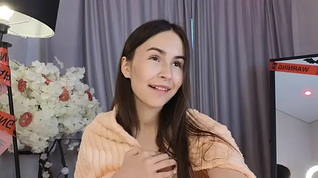 LionKierra online show from 2, 11, 2025