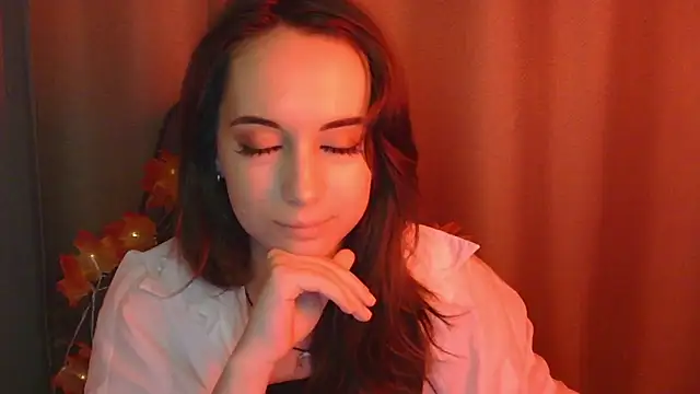 VeraLush online show from 9, 11, 2025