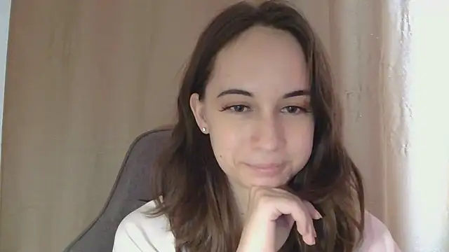 VeraLush online show from 4, 3, 2026