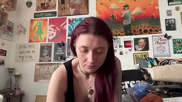 Snapshot of PauliinaBlue chatting on 15, 10, 2025 PauliinaBlue online show from 15, 10, 2025