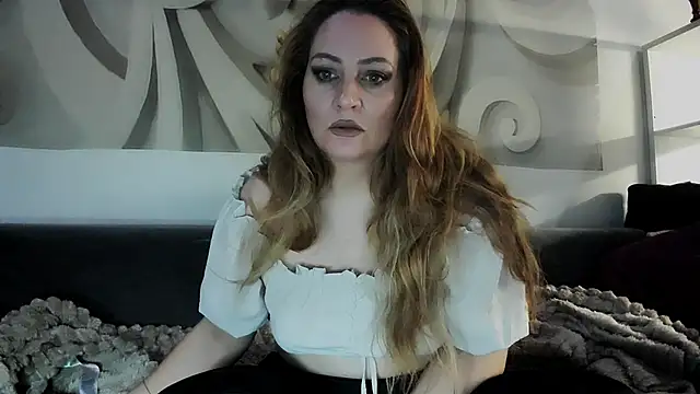 88  callmemadam  88 online show from 15, 11, 2025