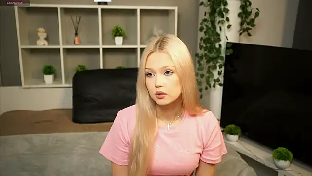 KaryTasch online show from 1, 11, 2025