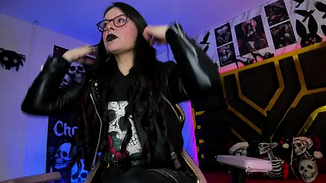 Evangelinejoness  online show from 16, 12, 2025