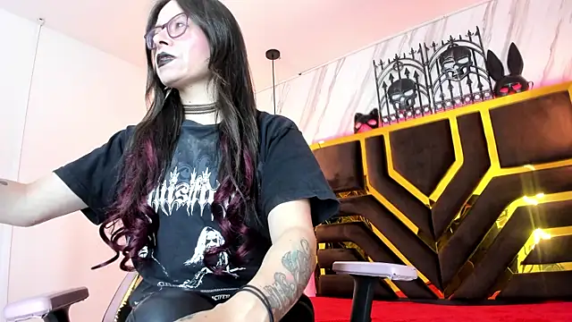 Evangelinejoness  online show from 27, 10, 2025