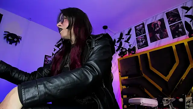 Evangelinejoness  online show from 13, 1, 2026