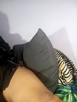 XSpicyQueenX online show from 13, 12, 2025