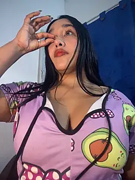 Snapshot of mis-violetha chatting on 30, 6, 2026 mis-violetha online show from 30, 6, 2026