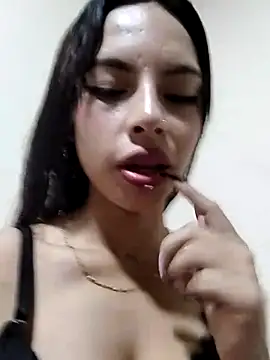 Snapshot of Amaranta_swett chatting on 21, 10, 2025 Amaranta swett online show from 21, 10, 2025