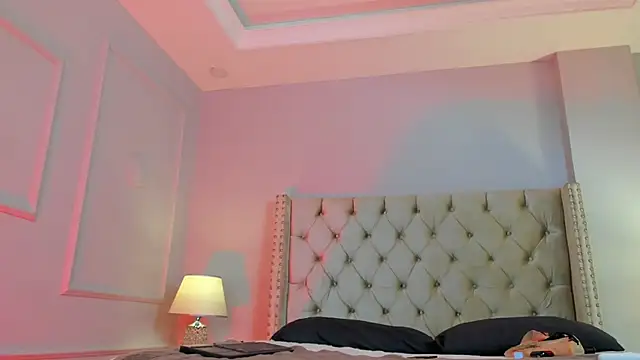 Snapshot of Charlie_Storm_ chatting on 29, 10, 2025 Charlie Storm online show from 29, 10, 2025