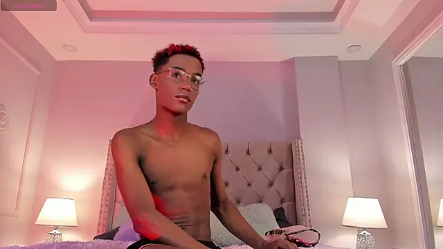 Snapshot of Charlie_Storm_ chatting on 29, 11, 2025 Charlie Storm online show from 29, 11, 2025