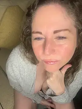 foxy-Chantelle online show from 5, 11, 2025