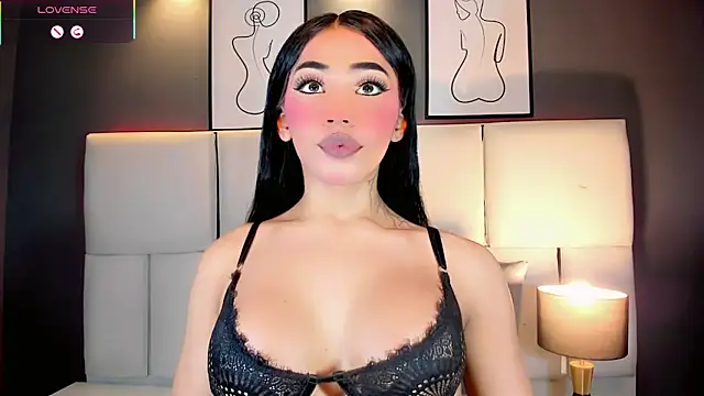 Snapshot of KIISHANNY chatting on 24, 4, 2026 KIISHANNY online show from 24, 4, 2026
