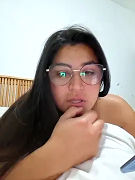 morenalatinaa online show from 27, 2, 2026