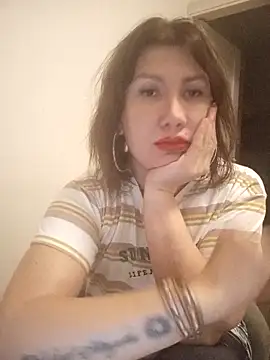 Ambika beauty online show from 8, 11, 2025