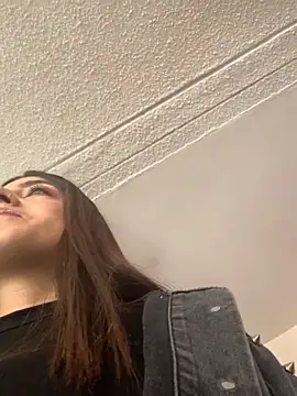 ElectraPink  online show from 5, 12, 2025