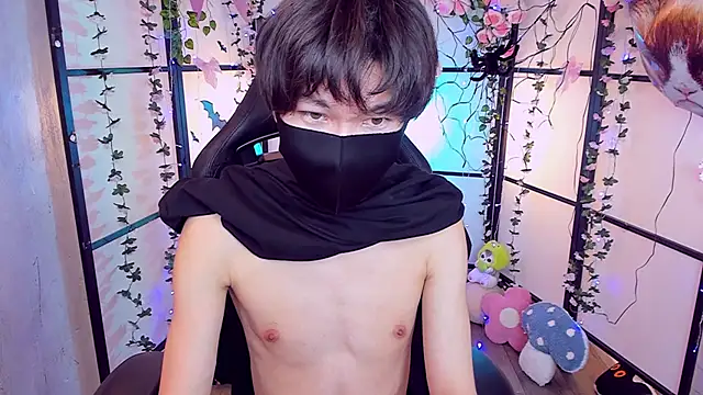 Snapshot of ShyAzianBoy chatting on 23, 10, 2025 ShyAzianBoy online show from 23, 10, 2025