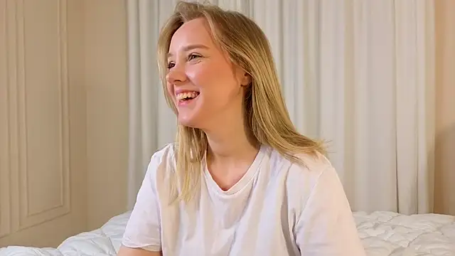 AIicaparkerc online show from 17, 10, 2025