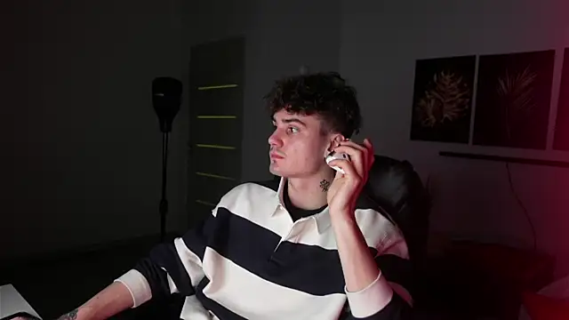 Nick Phillip online show from 10, 1, 2026