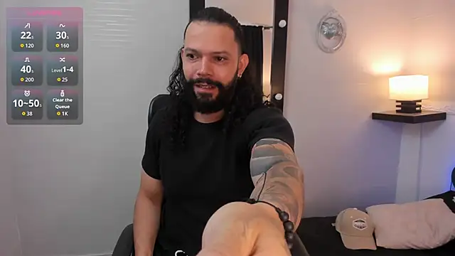 Snapshot of AlukardBig chatting on 15, 11, 2025 AlukardBig online show from 15, 11, 2025