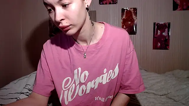 Daphne Darkthorn online show from 10, 4, 2026