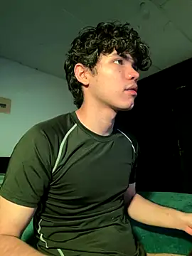 Snapshot of Im_Camii chatting on 18, 11, 2025 Im Camii online show from 18, 11, 2025