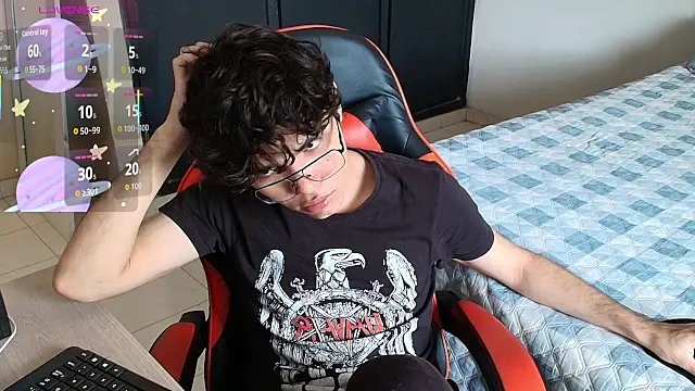 Snapshot of Im_Camii chatting on 12, 11, 2025 Im Camii online show from 12, 11, 2025