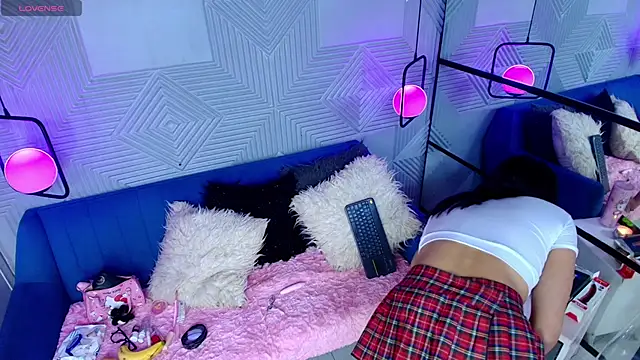 CinnamonHeat online show from 13, 11, 2025