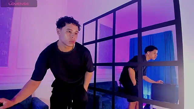 Adrian Volt online show from 6, 11, 2025