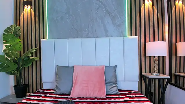 Sassha ferrer online show from 13, 2, 2026