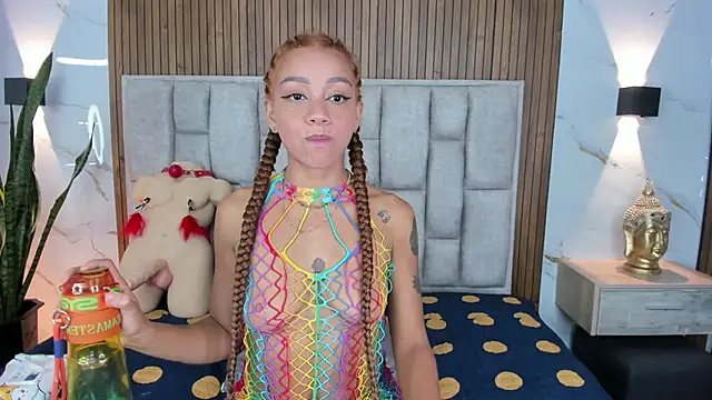 Sassha ferrer online show from 13, 12, 2025