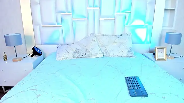 Megan clark 7 online show from 7, 11, 2025