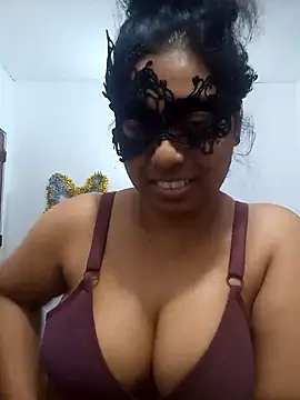 Snapshot of Expose_Queen chatting on 25, 6, 2026 Expose Queen online show from 25, 6, 2026