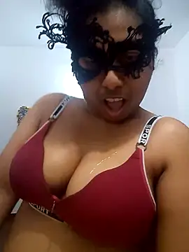 Snapshot of Expose_Queen chatting on 22, 5, 2026 Expose Queen online show from 22, 5, 2026