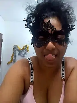 Snapshot of Expose_Queen chatting on 6, 6, 2026 Expose Queen online show from 6, 6, 2026