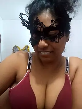 Snapshot of Expose_Queen chatting on 19, 6, 2026 Expose Queen online show from 19, 6, 2026
