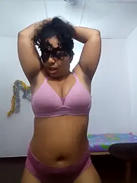Snapshot of Expose_Queen chatting on 10, 6, 2026 Expose Queen online show from 10, 6, 2026