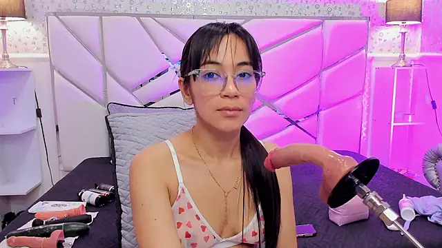 GabbiePrice online show from 12, 7, 2026