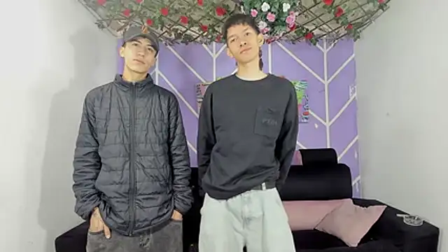 heyy noah11 online show from 8, 3, 2026