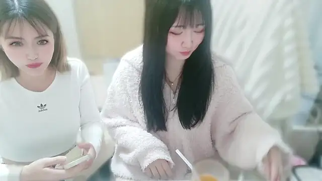 Snapshot of Hibikiii_ chatting on 31, 10, 2025 Hibikiii  online show from 31, 10, 2025