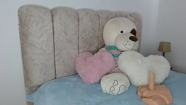 dasha naughty online show from 11, 4, 2026