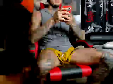 Snapshot of Molotov_Explosive chatting on 17, 10, 2025 Molotov Explosive online show from 17, 10, 2025