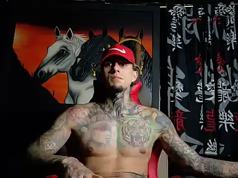 Snapshot of Molotov_Explosive chatting on 20, 10, 2025 Molotov Explosive online show from 20, 10, 2025